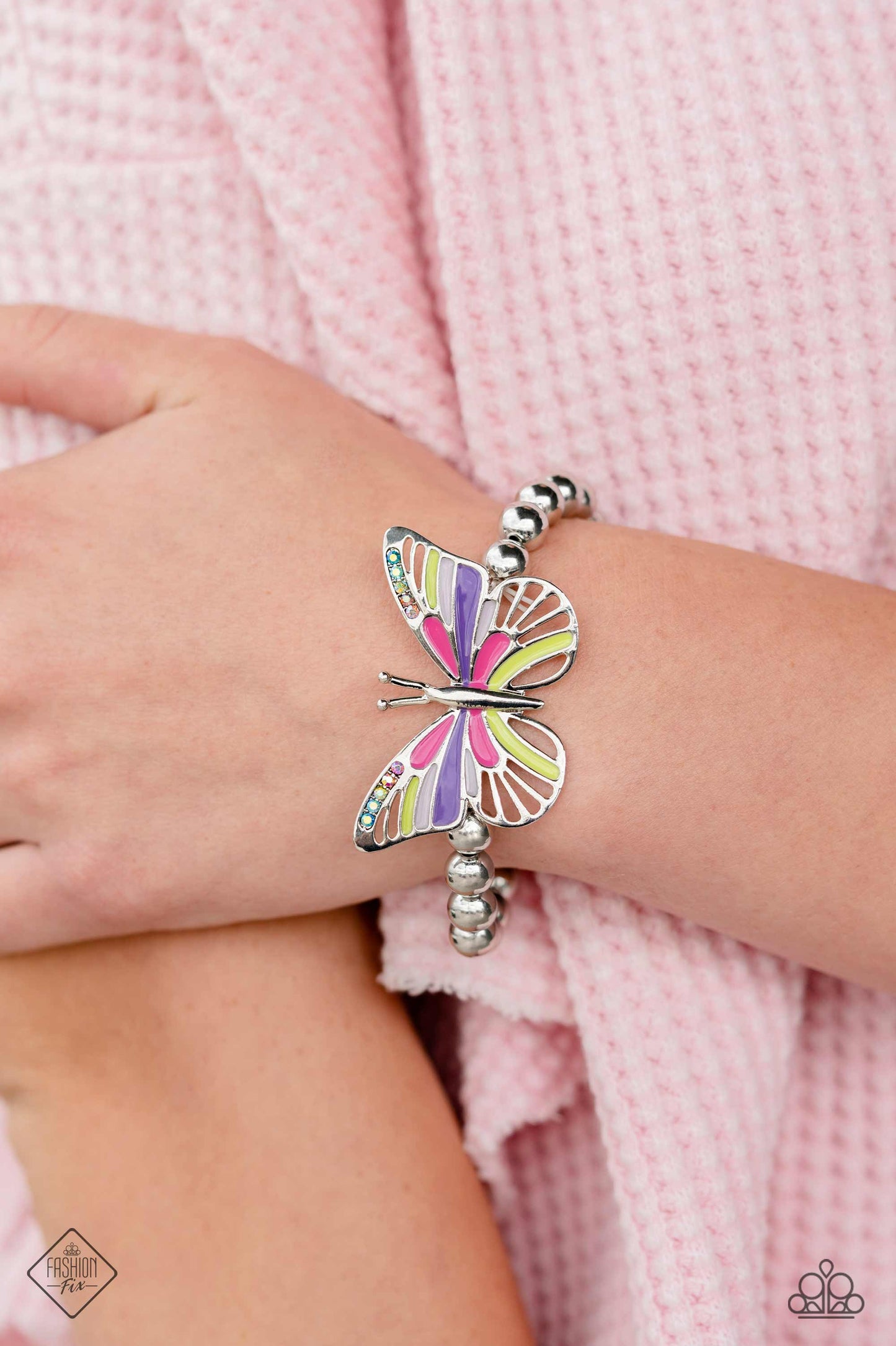 Can't Flight This Feeling Paparazzi Accessories Bracelet