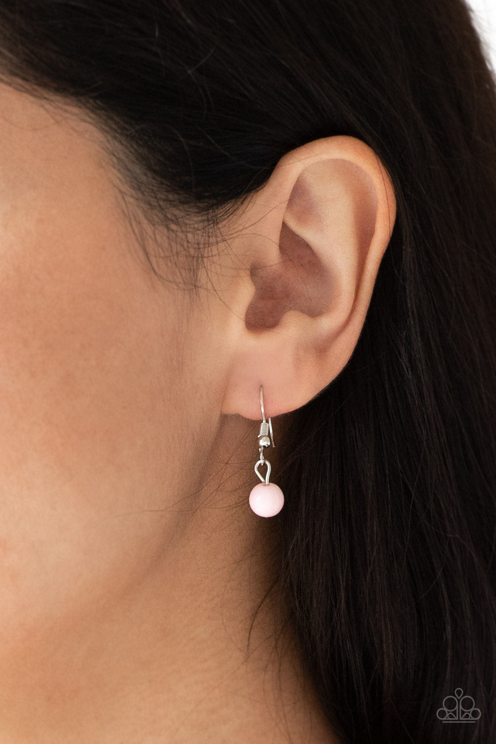 Flirty Foxtrot Paparazzi Necklace with Earrings Pink
