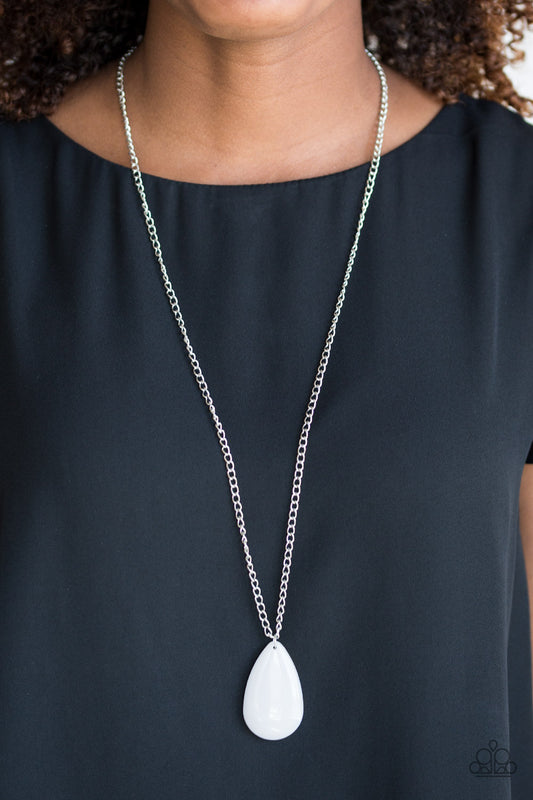 So Pop-You-lar Paparazzi Accessories Necklace with Earrings