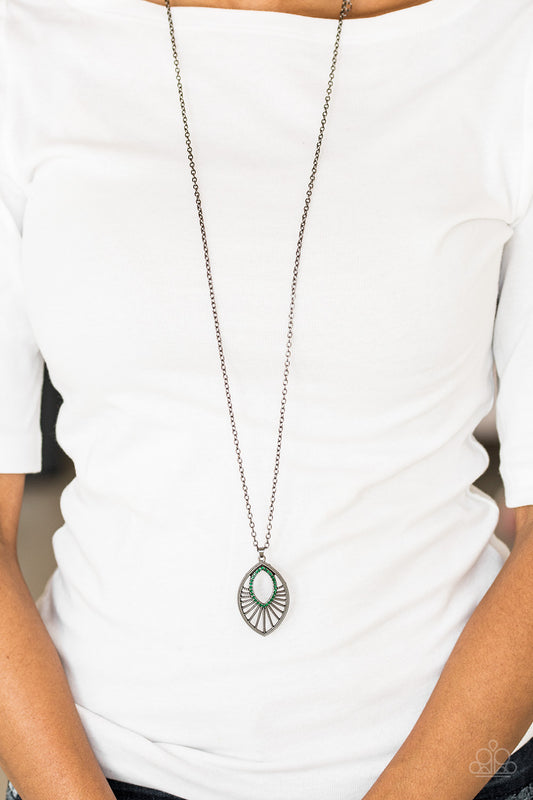 Court Couture Paparazzi Necklace with Earrings Green