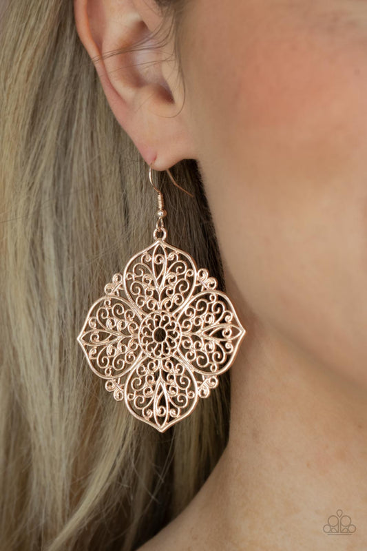 Dubai Detour Paparazzi Accessories Earrings
