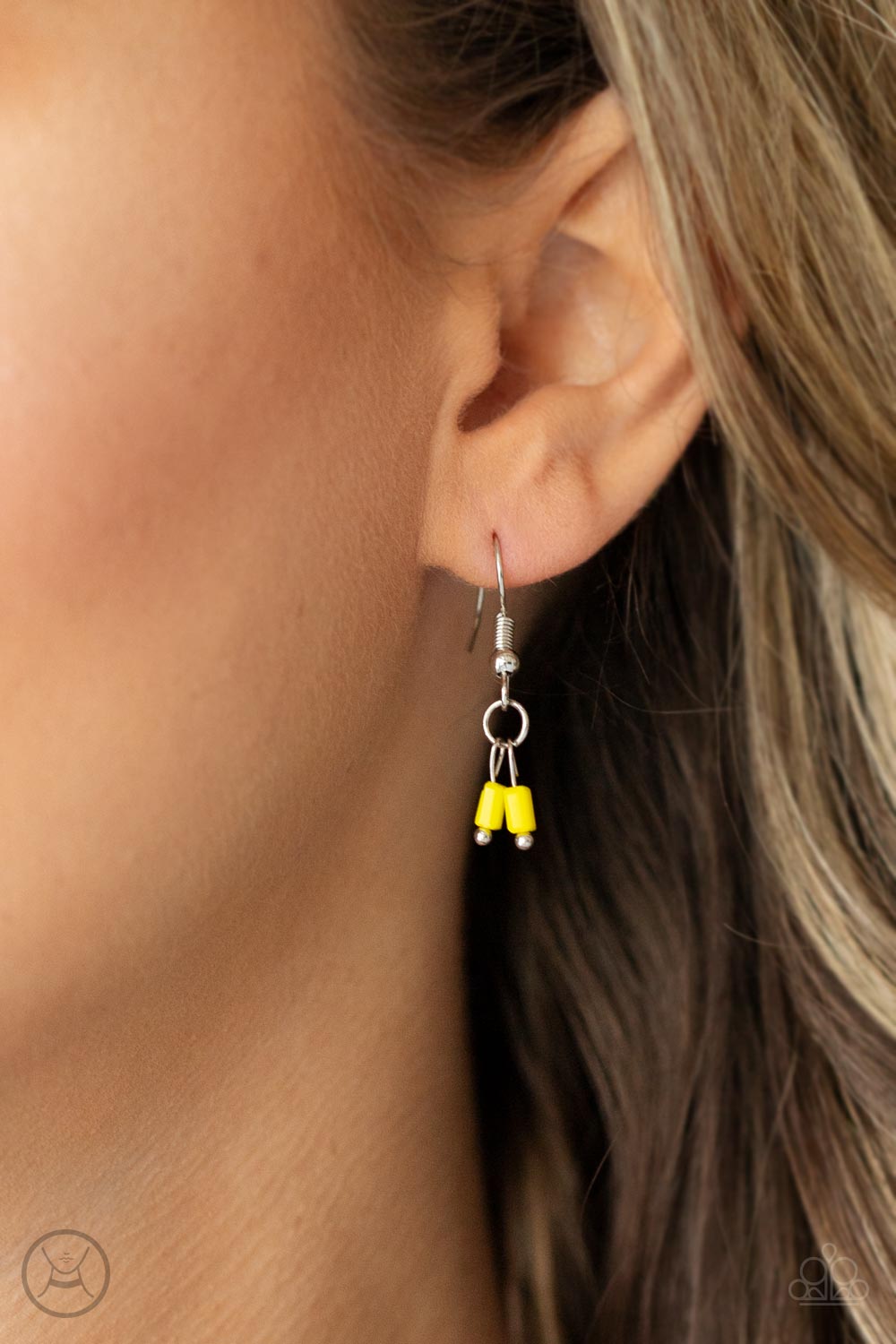 Urban Expo Paparazzi Accessories Choker Necklace with Earrings -- Yellow