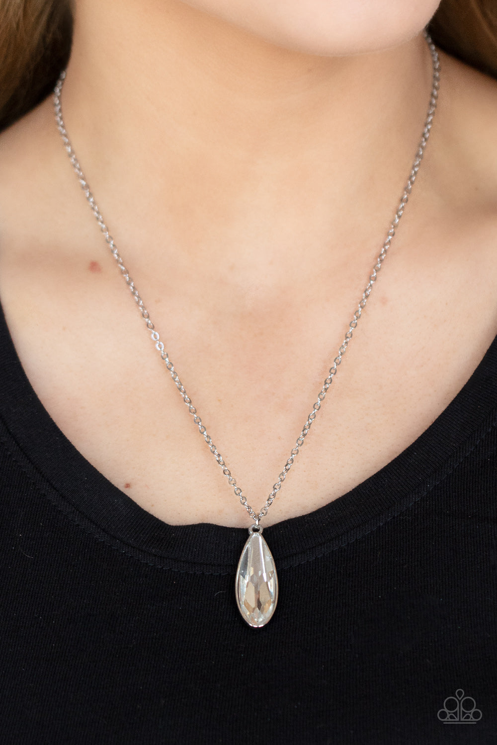 Prismatically Polished Paparazzi Accessories Necklace with Earrings White