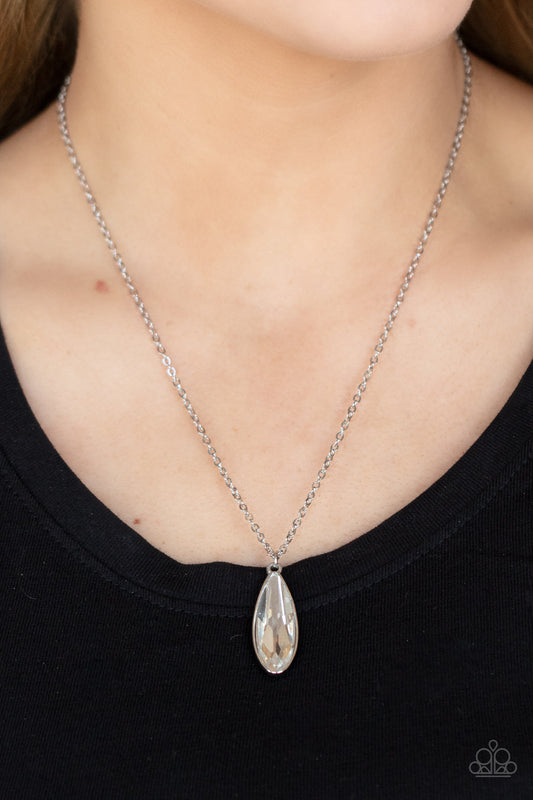Prismatically Polished Paparazzi Accessories Necklace with Earrings White