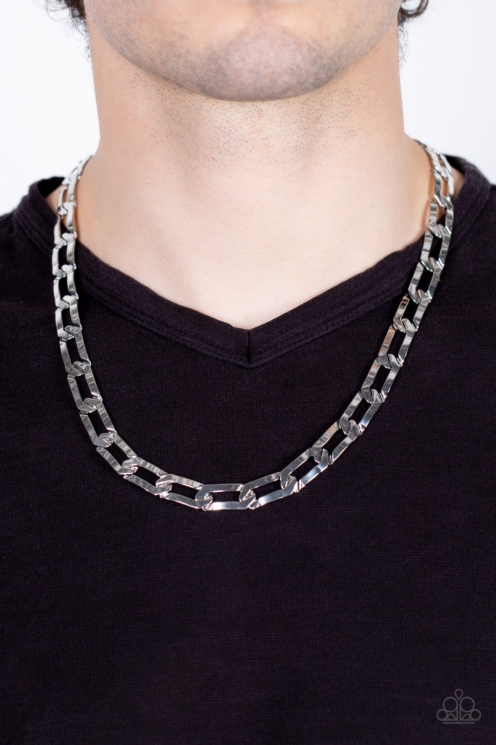 Full-Court Press Paparazzi Accessories Necklace No Earrings Silver