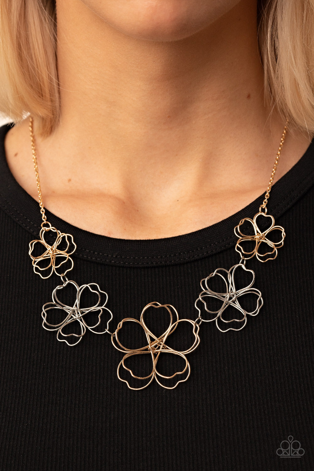 Time to GROW Paparazzi Accessories Necklace with Earrings  - Gold