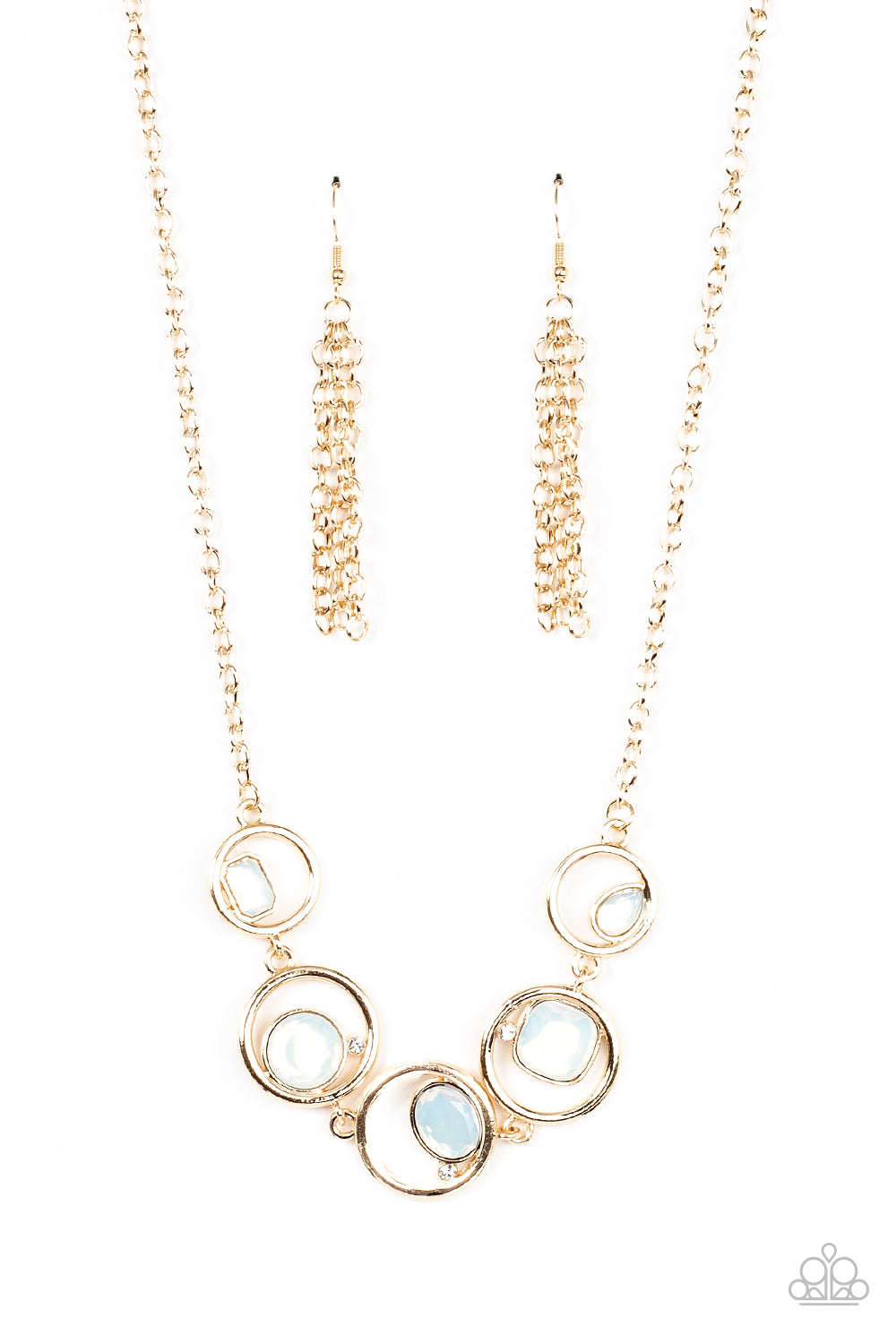 Big Night Out Paparazzi Accessories Necklace with Earrings Gold