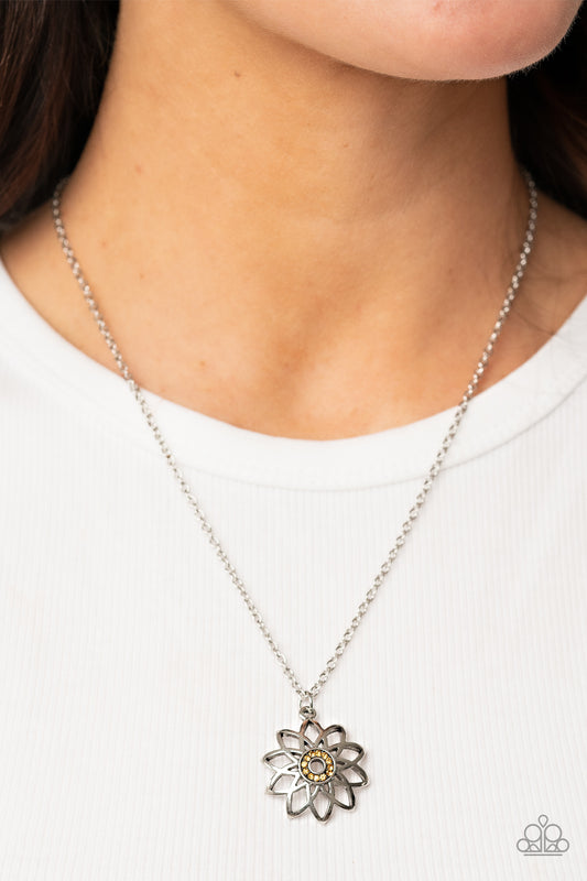 Farmstead Fairytale Paparazzi Accessories Necklace with Earrings Yellow