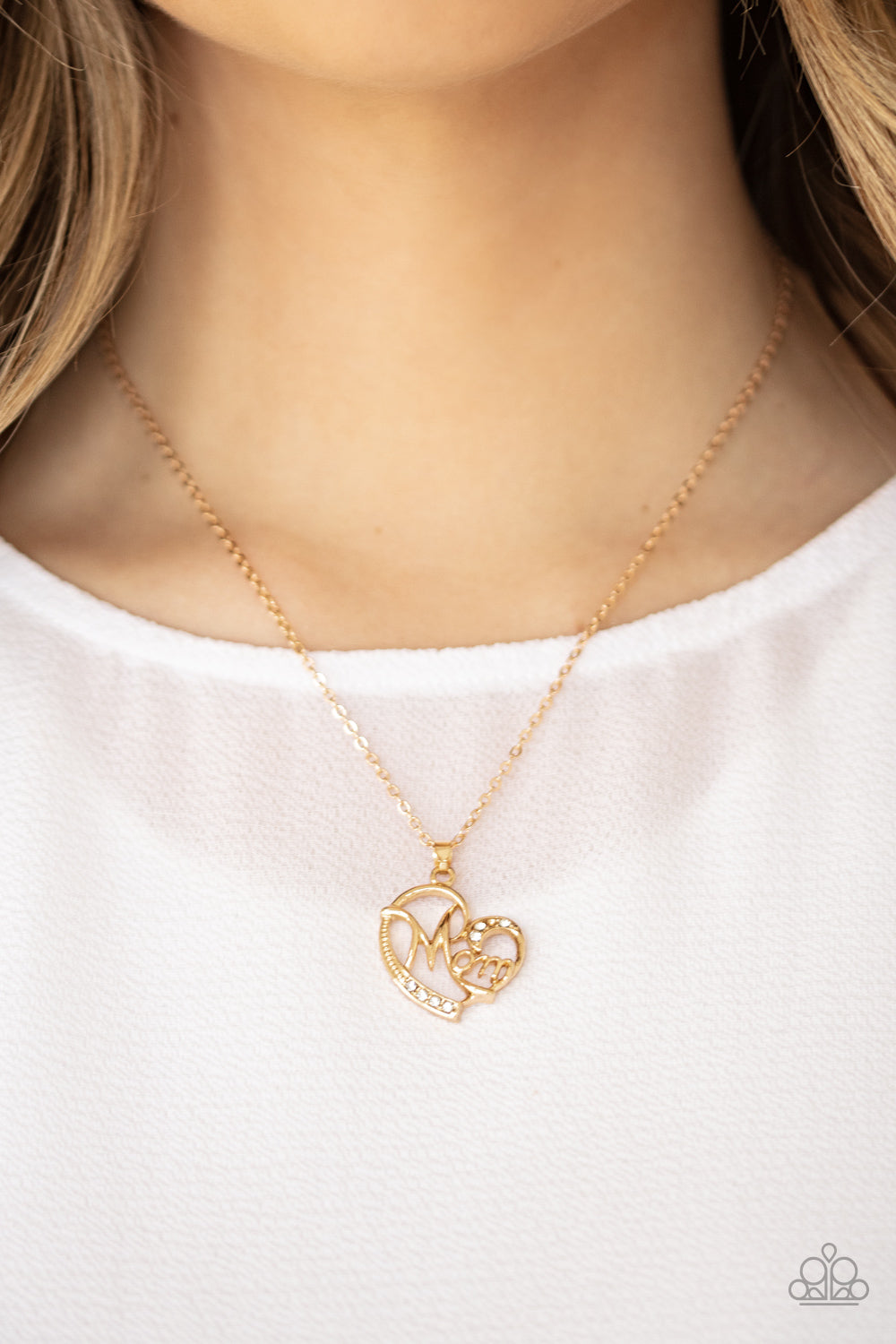 Mom Moment Paparazzi Accessories Necklace with Earrings