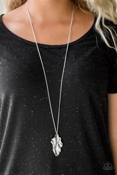 Fiercely Fall Silver Necklace with Earrings