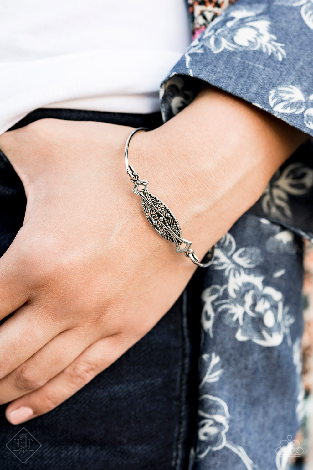 Exquisitely Empress Paparazzi Accessories Bracelet
