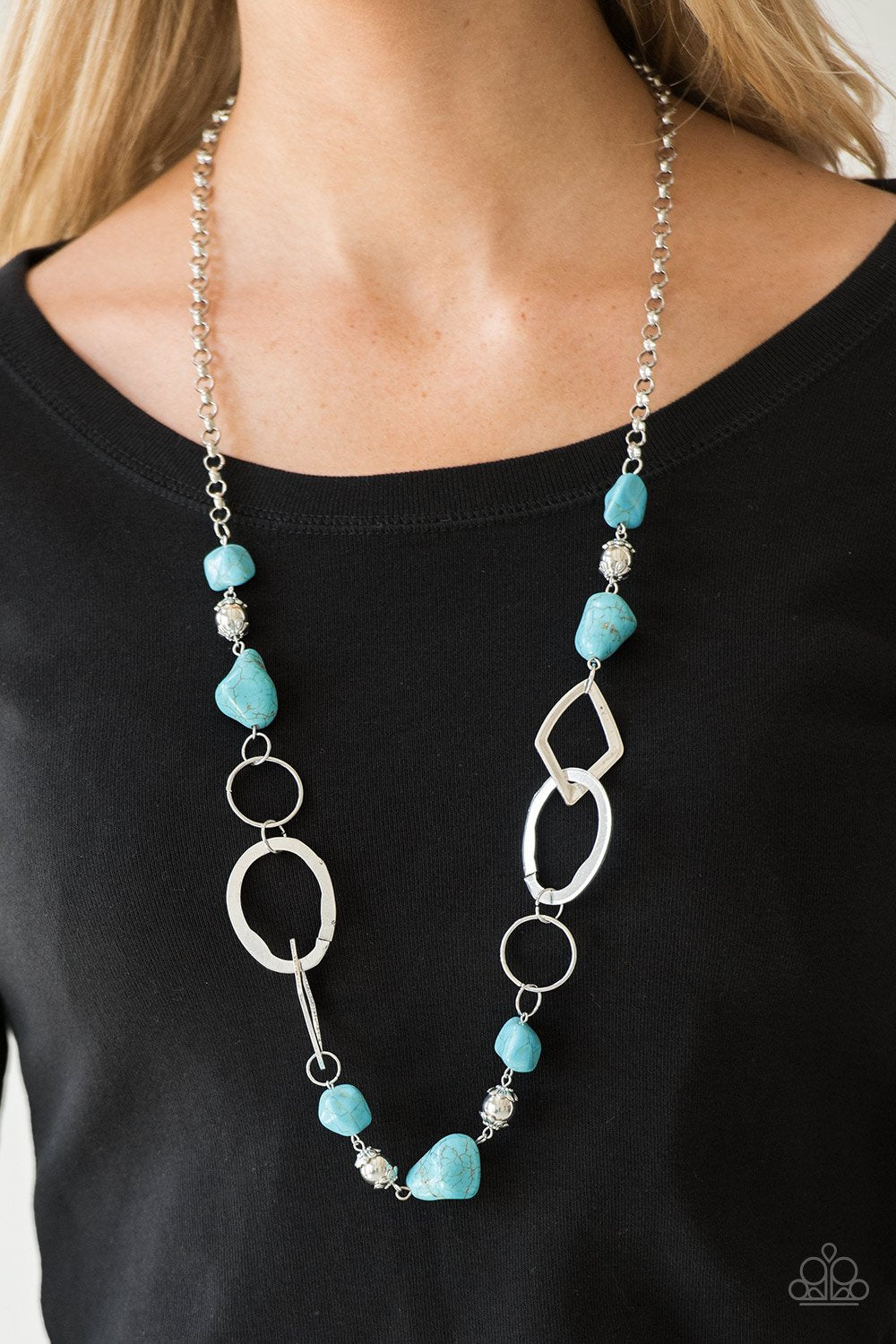 That’s Terraific Paparazzi Accessories Necklace with Earrings